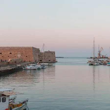 Minos By Agora Luxury Apartments In The Heart Of Heraklion Exteriér fotografie