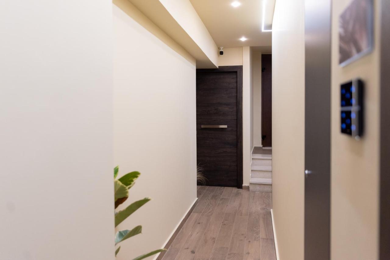 Minos By Agora Luxury In The Heart Of Heraklion (Crete)
